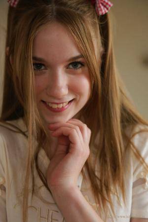 Original 2400 px/ 3600 px