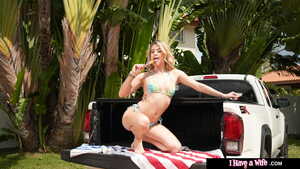 Original 2500 px/ 1406 px