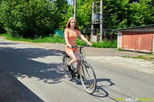 Original 3500 px/ 2333 px