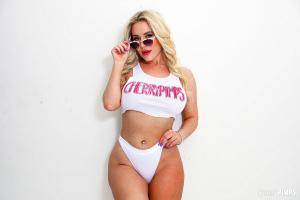 Original 6720 px/ 4480 px