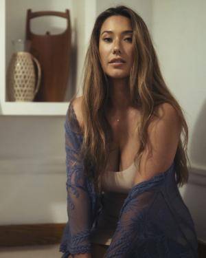 Original 1024 px/ 1280 px