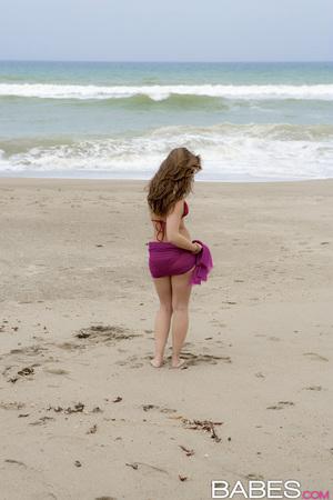 Original 532 px/ 798 px