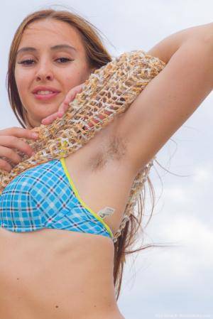 Original 854 px/ 1280 px