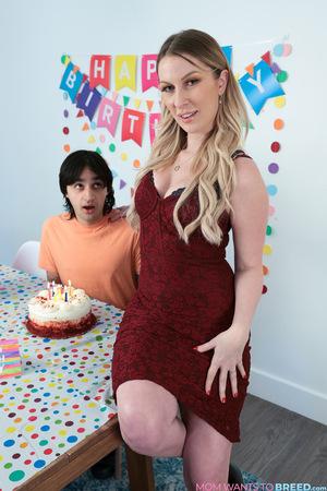 Original 4000 px/ 6000 px