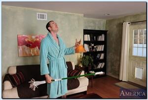 Original 850 px/ 572 px