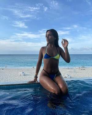 Original 640 px/ 800 px