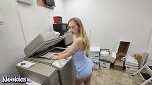 Original 2000 px/ 1126 px