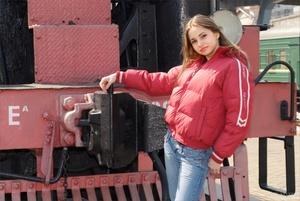 Original 3000 px/ 2009 px