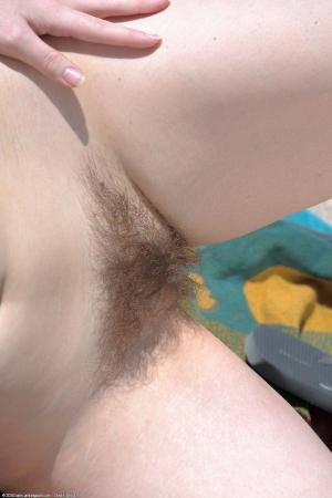 Original 852 px/ 1280 px