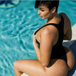 Original 1080 px/ 1080 px