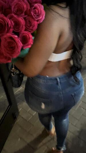 Original 1081 px/ 1922 px