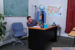 Original 2500 px/ 1666 px