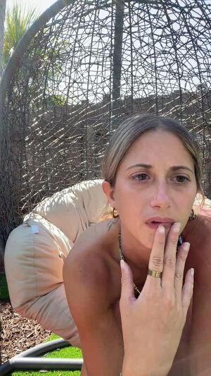 Original 720 px/ 1280 px