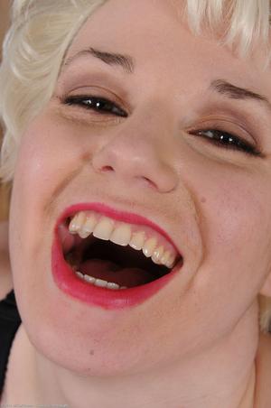 Original 1594 px/ 2400 px