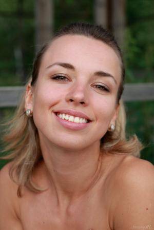 Original 854 px/ 1280 px