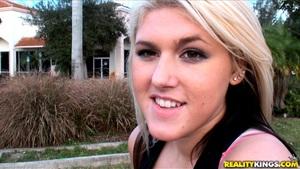 Original 3840 px/ 2160 px