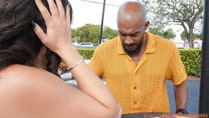 Original 2500 px/ 1406 px