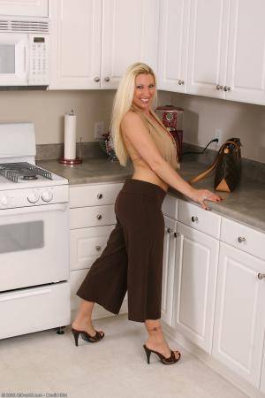 Original 1024 px/ 1536 px