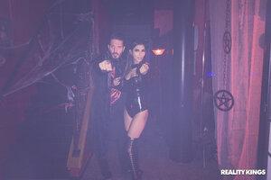 Original 3000 px/ 2000 px