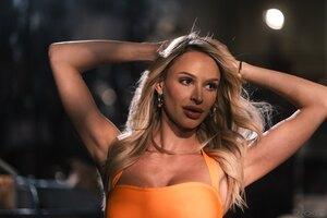 Original 1920 px/ 1281 px