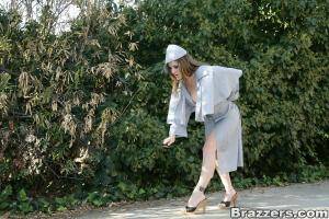 Original 900 px/ 600 px