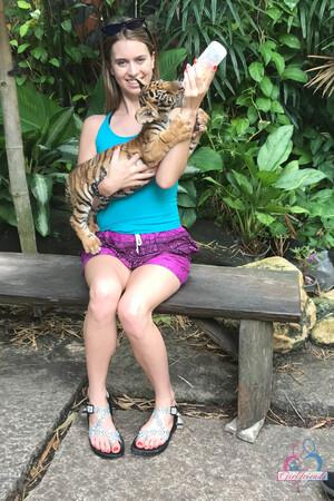 Original 2000 px/ 3000 px