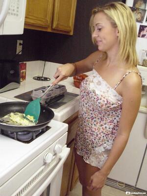 Original 1280 px/ 1706 px