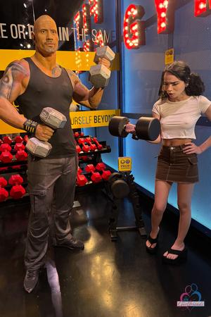 Original 2000 px/ 3000 px