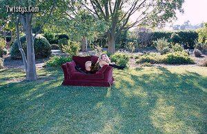 Original 750 px/ 486 px