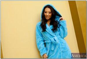 Original 850 px/ 571 px