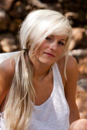 Original 1872 px/ 2808 px