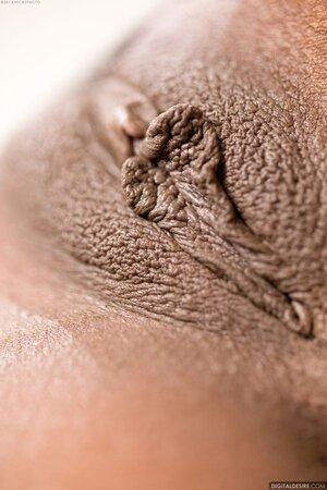 Original 2000 px/ 3000 px