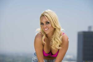 Original 2499 px/ 1663 px