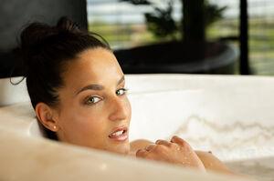 Original 5761 px/ 3819 px