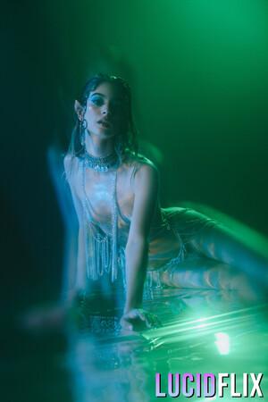 Original 2000 px/ 3000 px