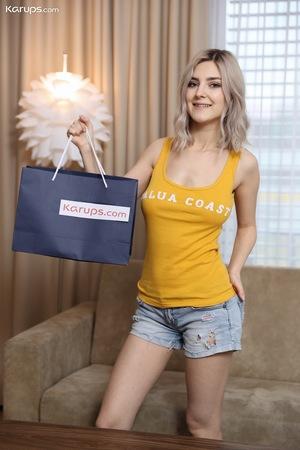 Original 2000 px/ 3000 px