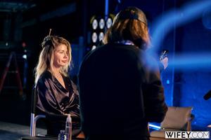 Original 2999 px/ 2000 px