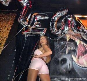 Original 771 px/ 713 px