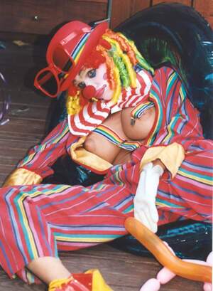 Original 733 px/ 1000 px