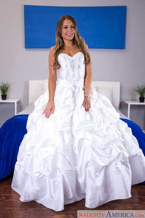 #NaughtyAmerica Kendall Kayden - I Have a Wife - Kendall Kayden fucking in the bed with her bubble butt