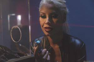 Original 2495 px/ 1663 px