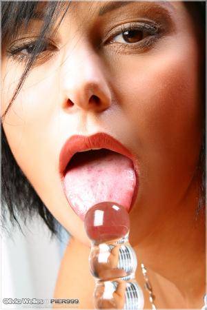 Original 900 px/ 1350 px