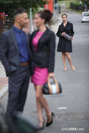 Original 2667 px/ 4000 px