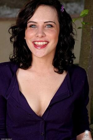 Original 1067 px/ 1600 px