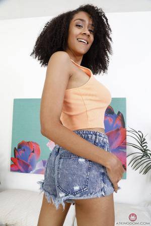 Original 2000 px/ 3000 px