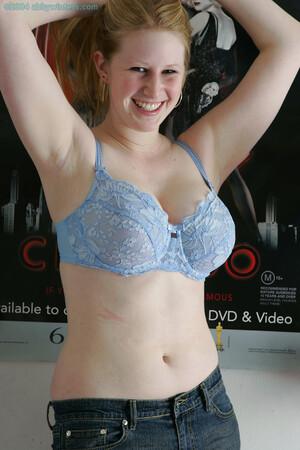 Original 981 px/ 1472 px