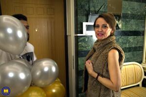 Original 2560 px/ 1706 px