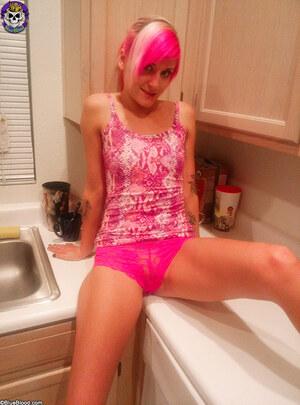 Original 667 px/ 900 px