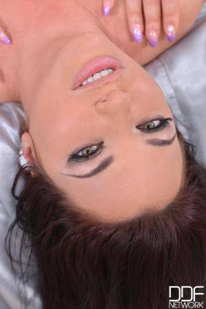 Original 1335 px/ 2000 px