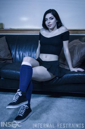 Original 795 px/ 1200 px